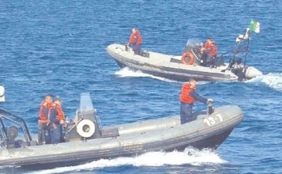 وحدات حرس السواحل في الجزائر تنقذ 485 مهاجرًا غير شرعي