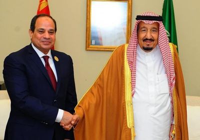  العاهل السعودي وولي العهد يتلقيان برقية تهنئة من الرئيس المصري