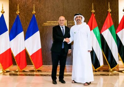 وزير الخارجية الإماراتي يجتمع بنظيره الفرنسي لبحث سبل التعاون بين البلدين