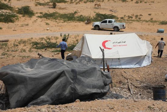 مساعدات "هلال الإمارات" تأوي 30 أسرة في الريدة وقصيعر