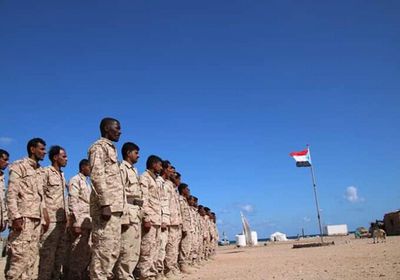 استبعدت 1388 جنديا.. الشرعية تتلاعب بكشوف "الأول بحري"