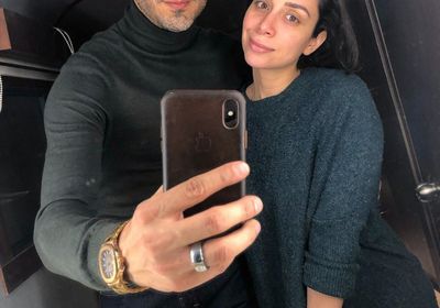 على طريقة محمد منير.. محمد فراج يبعث رسالة رومانسية لخطيبته بسنت شوقي