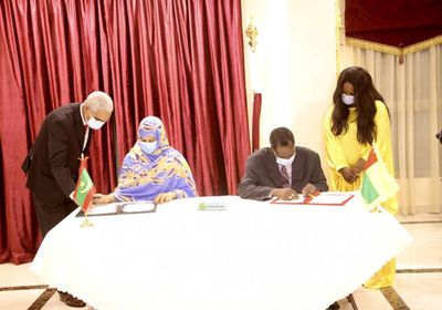 موريتانيا وغينيا توقعان على اتفاقية تعاون في المجال التجاري والصناعي