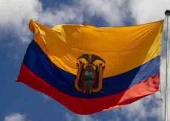  الإكوادور تطالب الإنتربول بملاحقة الرئيس السابق رافائيل كوريا