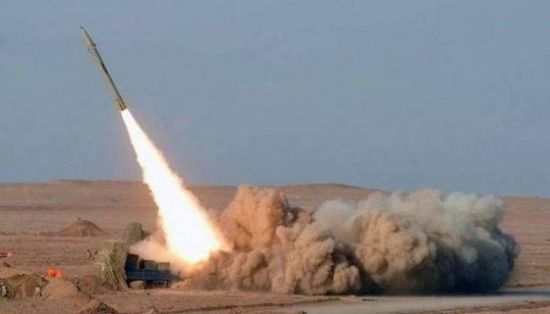 سقوط صاروخ حوثي على مأرب