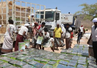 وفرت احتياجاتهم.. الإمارات تُغيث سكان 25 منطقة بحديبو (صور)