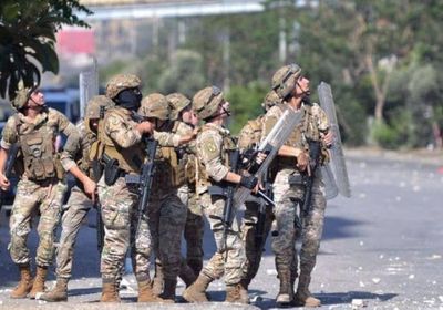  الجيش اللبناني يفجر حزام ناسف بحوزة إرهابي ويعثر على 3 قنابل