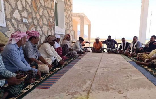 اجتماع بسقطرى لمناقشة المشاريع التنموية بالمحافظة