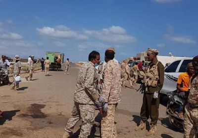 بتنسيق "الأول مشاة" و"خليفة الإنسانية".. حملة لإزالة المخلفات بموري