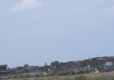 مصاب في هجوم للحوثيين على الدريهمي