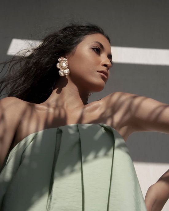 مي الغيطي تخضع لجلسة تصوير جديدة (صور)