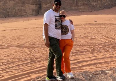 من وادي رم بالأردن.. ديانا كرزون تنشر صور جديدة من شهر عسلها مع معاذ العمري