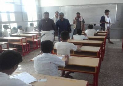 الشرعية تحرم 430 طالبا بلحج من التعليم الجامعي