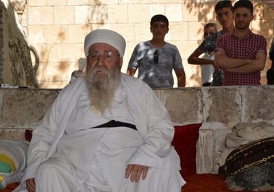 وفاة الأب الروحي للطائفة الإيزيدية