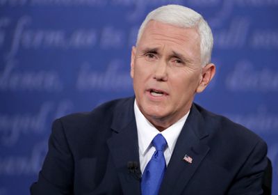 نتيجة فحص كورونا لنائب ترامب "مايك بنس" وزوجته سلبية