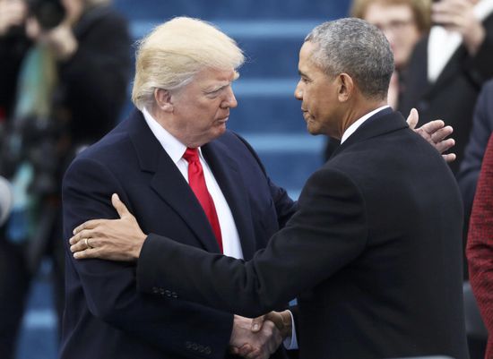 أوباما يوجه كلمة إلى ترامب عقب إصابته بـ "كورونا"