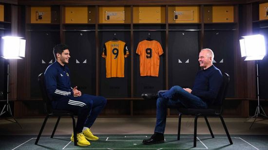 وولفرهامبتون يحصن خيمينيز بعقد جديد