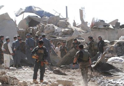 سيارة مفخخة تستهدف معسكرًا للجيش الأفغاني