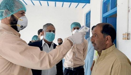 باكستان تسجل 632 إصابة جديدة بكورونا و6 وفيات 