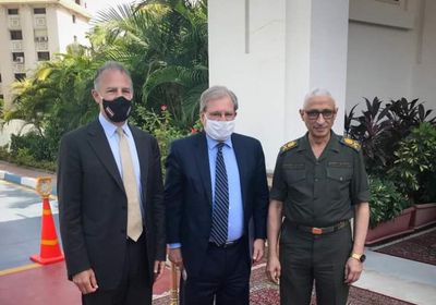  السفير الأمريكي في ليبيا يلتقي بمدير المخابرات الحربية المصرية بالقاهرة