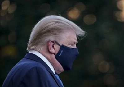 ترامب يصل إلى البيت الأبيض ويعلن مواصلة حملته الانتخابية قريبا