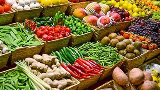 ارتفاع البطاطس.. أسعار الخضروات والفواكه بأسواق عدن اليوم الثلاثاء