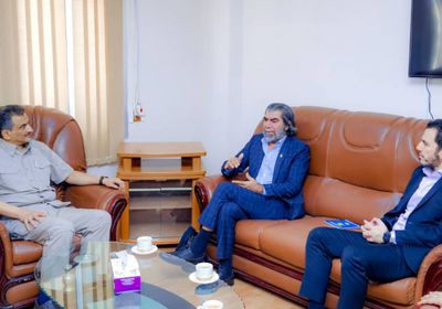 مكتب غريفيث يشيد بجهود محافظ العاصمة عدن