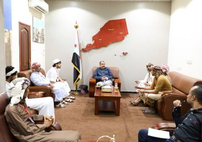 رئيس الجمعية الوطنية يشيد بالمقاومة الجنوبية في المهرة