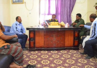 خطة مرورية لتنظيم المركبات في سقطرى