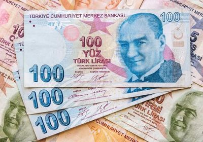 الليرة التركية تسجل قاعُ جديد بسبب سياسات آردوغان المشبوهة