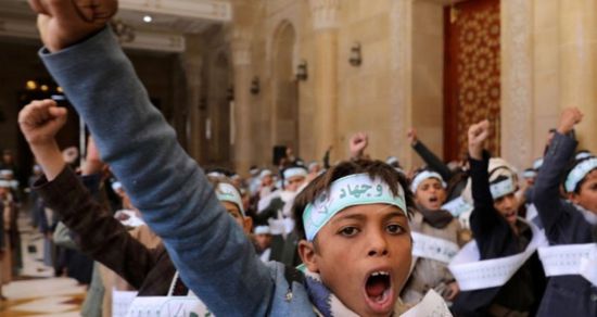 مليشيا الحوثي تستقبل العام الدراسي الجديد بمناهج طائفية