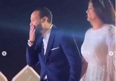 أحمد خالد صالح وهنادي مهنا يفاجآن جمهورهما بعقد قرانهما (صور)