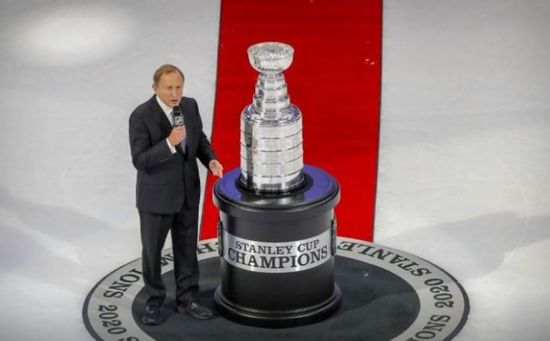 استهداف يناير 2021 لبدء الموسم الجديد من دوري هوكي الجليد الأمريكي