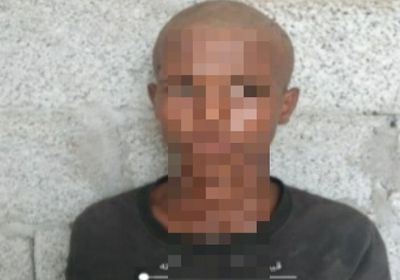 بعد مداهمات واشتباكات.. الإيقاع بعصابة مسلحة في عدن (صور)