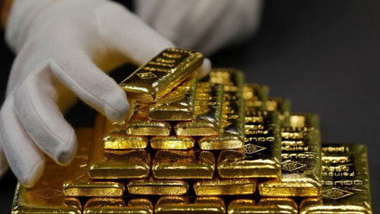 الذهب يواصل رحلة مكاسبه بفعل تراجع الدولار