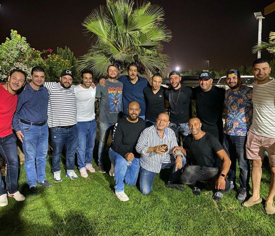 "أبطال الجمهورية".. محمد إمام بصحبة نجوم الوسط الفني في أحدث ظهور