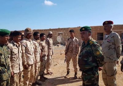 الوقوف على جاهزية كتائب الأول مشاة بحري بسقطرى (صور)