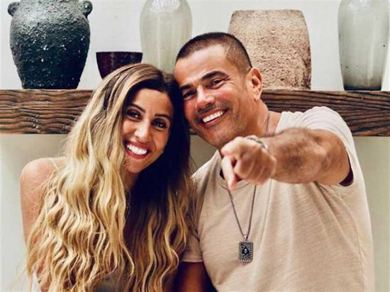 هكذا احتفلت دينا الشربيني بعيد ميلاد عمرو دياب