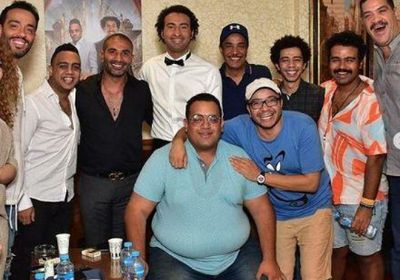 أحمد سعد ورامي جمال يحضران مسرحية "صباحية مباركة" (صور)