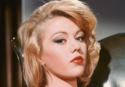 وفاة الفنانة الإنجليزية مارجريت نولان