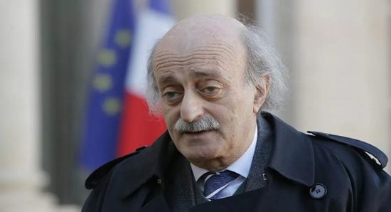 جنبلاط: أرفض تسمية الحريري لرئاسة الحكومة اللبنانية