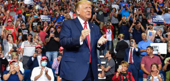 ترامب يعقد مؤتمرًا انتخابيًا بولاية فلوريدا