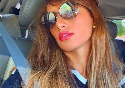 زينة توجه رسالة غامضة لجمهورها