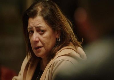 كريم العدل يشيد بدور حنان سليمان في "أسود فاتح"