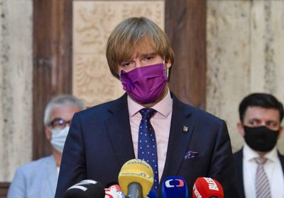 وزير الصحة التشيكي: "البلاد مقبلة على أسابيع صعبة وقاتمة"