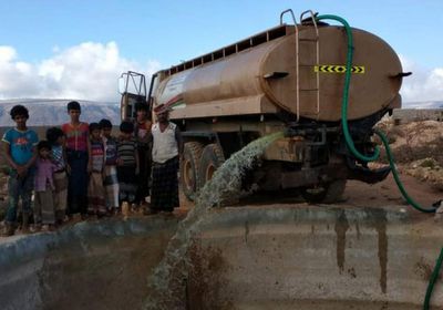 الإمارات تروي ظمأ المناطق النائية بسقطرى (صور)