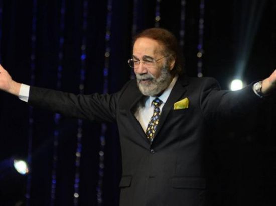 غدًا.. تشييع جنازة الفنان محمود ياسين عقب صلاة الظهر