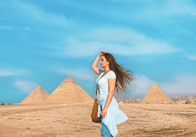 من داخل الهرم الأكبر.. نسرين طافش تشارك جمهورها بصور جديدة