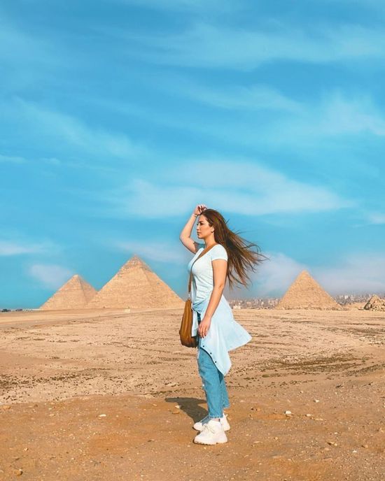 من داخل الهرم الأكبر.. نسرين طافش تشارك جمهورها بصور جديدة
