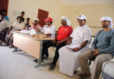 جوائز نقدية للفائزين بسباق الرجل الحديدي في سقطرى